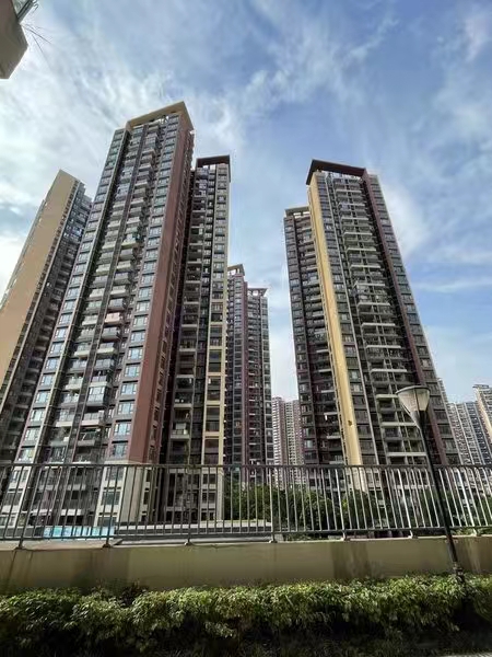 惠州司法拍卖:惠州市惠阳区淡水东华大坑水库星河丹堤花园G区11幢1单元23层01号房